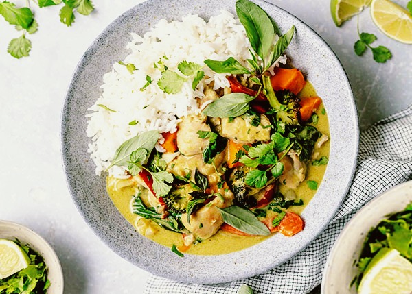 Curries and Oriental plates
